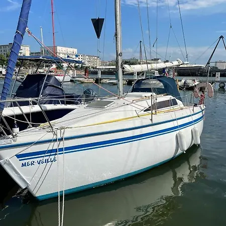 Botel Nuit Insolite A Bord D'un Voilier Exceptionnel Cadre Naturel *