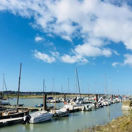 Botel Nuit Insolite A Bord D'un Voilier Exceptionnel Cadre Naturel Etaples